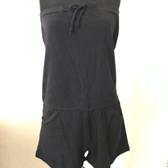 Black  strapless shorts romper L - Picture 2 of 4